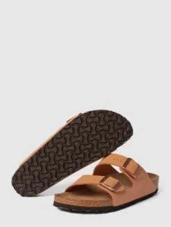 Birkenstock Sandalen Mit Label-Details Modell 'Arizona' - Apricot -Modegeschäft Für Damenschuhe 615l6hqa9cpl2cih753j0jhg64o4qji498pkegqk8t74sca1al8j6i9m8la42iilags58k9i892kak2f9go3gp1nc4rm4cj5c8r3cc9kccom8oj4ccoj0o9k74rjidhp65h64e8