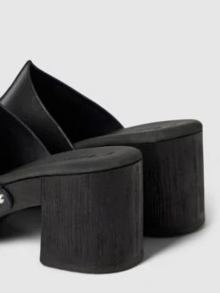 Tamaris Sandaletten Mit Hohem Absatz Modell 'Clog' - Schwarz -Modegeschäft Für Damenschuhe 6584qcia8d3jijhna0sl4dq29d6lck9j9923gham997j8hhpah4l4dia6h24ecqf9p84ii2c6h948l9g9h3j2opg69ij4or3cdimap9k6krm8e3375im2or36lgjgp1hclim6d0