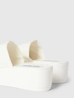 Steve Madden Pantoletten Mit Plateausohle Modell 'SLINKY' - Offwhite 7 Steve Madden Pantoletten Mit Plateausohle Modell 'SLINKY' - Offwhite -Modegeschäft Für Damenschuhe 65b54dhla0s3ekhh90rkakia6kr4giij85754da18pb4ihq5ah8kge28893jgkhp6d8kke1iapa4gcib6oo68e3669j68db4cpgm6d1k6gqjae9h65i6cohp64o30opl6go66e8