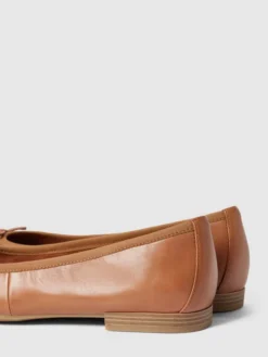 Tamaris Ballerinas Mit Zierschleife - Cognac -Modegeschäft Für Damenschuhe 6d94mja38953aghja59kqeak69130ea48984qla59d85cjac6d43gjik6ss4ok9n9p43gj2k84rk8cq48p3jgchoc9j34e1o6ooj0o9k6phm2o9p61hjipj170s6ae1n65ijee0