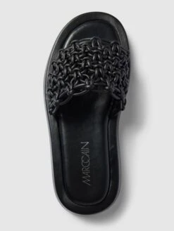 Marc Cain Bags & Shoes Pantoletten Mit Breitem Riemen - Schwarz -Modegeschäft Für Damenschuhe 6d95cc1p95b34hiha564ihhi6p456lam954kagpl88ql4c2aap746h2ba5ak8gibakokok1jaop3gea1a8o6adhl6pgmap9hckojcphkcdhj2ob360s3cdpi74rm4dppccq30oo