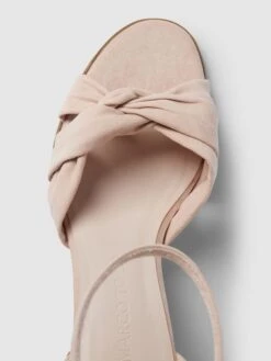 Marco Tozzi Sandaletten Mit Knotendetail - Beige -Modegeschäft Für Damenschuhe 6dal6g9i8p2k4dqj891jcdqi70p4kkqj98s4al299la3edi49h5j2jif8954ciqea90j6d2g9l130i1naco38cpg6or62dj3ckp3ad9k69j62ob4ckr6aoplc9ijcohm68rmcpg