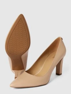 MICHAEL Michael Kors Pumps Mit Blockabsatz Modell 'MILLY' - Beige -Modegeschäft Für Damenschuhe 6gs3ehhial23al23ah64ejq16164qhpk8p0l6j2lad838ja78takojii994kmla36l6l8k2k6db58l1ia4o3ce366osj6cb3cgq3id1k6tj34oj564oj6c9pcpi66pb36ss3ge8