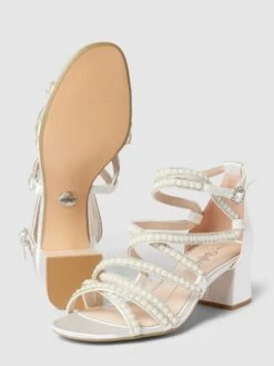 Buffalo Sandaletten Mit Zierbesatz Modell 'LUCY' - Offwhite -Modegeschäft Für Damenschuhe 6l2k2h1jal54eiac6t5k2ga96pb4ih1g6cs38i2i9sp5cia49ool8kqg9l3kej22a8o36e9i850kqe9j993map9k65ij4c3264rj8opk6so6aob374p3co9j6co34dpj6csmcpg