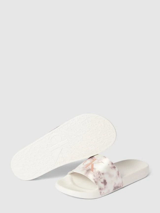 Calvin Klein Jeans Slides Mit Label-Print 'SLIDE SATIN' - Flieder 3 Calvin Klein Jeans Slides Mit Label-Print 'SLIDE SATIN' - Flieder – Bild 3