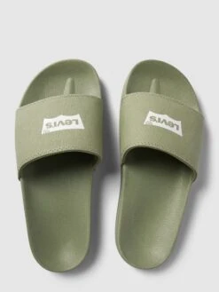 Levi’s® Acc. Slides Mit Label-Print Modell 'JUNE' - Olivgrün -Modegeschäft Für Damenschuhe 70rl2kae84o52kihaks54hpi651j2dho6op38eah8d93gji561348k2f899kgla78l5l2chl9l0kud9p8t3jee1gchj62p1j6ssj4dhk6cqj8e9m68q64dpocormadpo60qj8pg