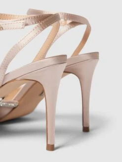 Steve Madden Sandaletten Mit Schleifen-Detail Modell 'LEIA' - Offwhite -Modegeschäft Für Damenschuhe 754l6h248gskkh1l6csl6cq28opkqdac6ta3gh2d6l4kai2a8gs4ocim91750him8t63ahadad74ela79ko68d9pcgoj4o9n6thjad1k68rj0ohl6hhj6o9p68qmadr56osjgd0