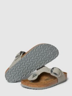 Birkenstock Sandalen Mit Dornschließen In Metallic - Hellgrau -Modegeschäft Für Damenschuhe 84oksc26ap6kudhm8h8l0cae8d142d1j9cs4mi27ap454h1nah336h2l6l4lcjhma8rkmc1haoo48ja59oo38cb2c4pjge9pcks3ee1k6tj68ohk6ksjgc1k6cpjed9g6orj6c8