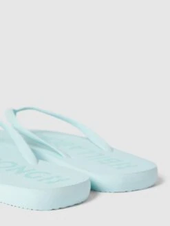 Billabong Zehentrenner Mit Label-Detail Modell 'SUNLIGHT' - Hellblau -Modegeschäft Für Damenschuhe 84sl0k2f8oq48e249p84ohhna183gkq29op4ol2569934d1k98rjgl1k74s3ck2b9p3jeh1n8oq48cija53jcor36gpjccpgcoo6cdhkcdijeeb5cpj38oj375j3echi6kpjcp8