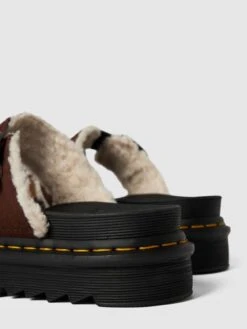 Dr. Martens Dr.Martens Pantoletten Aus Leder Modell 'Myles' - Mittelbraun -Modegeschäft Für Damenschuhe 896j8h1oakoj8cpg6h0kkk2a85akqcic6l6kqkaj8514ej9o9l8jadhg6kp36jqcad8kokhhal2kscpj8l3jcohkcphm4ob66pij4d1k70rmcoj56komccpi64qjiob16crm6o8