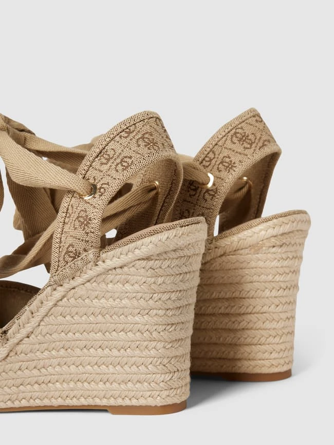 Guess Wedges Mit Label-Print Modell 'HALONA' - Beige 3 Guess Wedges Mit Label-Print Modell 'HALONA' - Beige – Bild 3