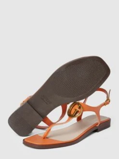 Guess Zehentrenner Aus Leder Mit Label-Detail Modell 'MIRY' - Orange -Modegeschäft Für Damenschuhe 8d738j9p9osj0ii59d24mhho84pl8dic616jcia69pb44i9pagqlaea4991j0dqb60qj2kpm9op56k24613mce9g64rjioj6chhj2opk6or3ce1i60ojgohn6ssjae1m68s32dg