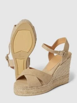 Castañer Wedges Mit Dornschließe Modell 'BLAUDELL' - Sand 9 Castañer Wedges Mit Dornschließe Modell 'BLAUDELL' - Sand -Modegeschäft Für Damenschuhe 8d9l4ia795348lieah354jqf8cs5aha1659lcjpn6pb50h2d852l2ham74ok8j218da4og9pap1kogi3al3jao9gcgpm4p3368q6ac1kc8pjio9oc5ijco9oc8p3cor36srj8co