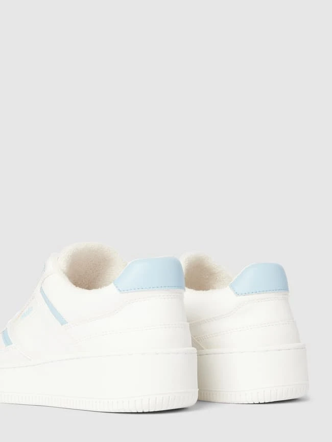 MoEa Sneaker Mit Label-Details - Weiß 2 MoEa Sneaker Mit Label-Details - Weiß – Bild 2