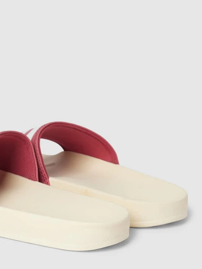 Levi’s® Acc. Slides Mit Label-Detail Modell 'JUNE' - Pink 2 Levi’s® Acc. Slides Mit Label-Detail Modell 'JUNE' - Pink – Bild 2