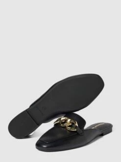 Tamaris Pantoletten Mit Zierkette - Schwarz -Modegeschäft Für Damenschuhe 8ss44di1a1ak4h2m9924kd2j8h3kaja49p34ej2a6p2k2d249pa38gai9l33ihaj6164ik2g8l8kejhga8o3ccr570rmae356ormcc1k6gpm2e9hclh3acr2cpgj2e9k64r36pg