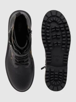 Guess Boots Mit Logo-Muster - Schwarz -Modegeschäft Für Damenschuhe 8t0kgjqg6ks4qjq3al7kelaf74q4ql9h74qjcc9g996kmjpl8p9j2gi18d5kehq48p9jggqh84r4aiqfah3mcc9g6lh68p9g60p38c9k70pj0o9nclim6o9p6lhj8cb5coojec8