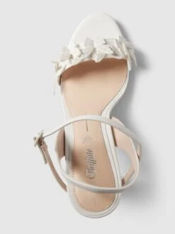 Buffalo Sandalette Mit Zierbesatz Modell 'CARLA BUTTERFLY' - Weiß -Modegeschäft Für Damenschuhe 8t53ij2ealak2iii70p3ceaf9hb46khma4skkeah8h24mi2k6h5jee2h8ookigpoaook2e9i9t83alic6so30d34clij4ohn6cq34phk60p66oj4c5j3ge9ocpgj4dppcks3cc8