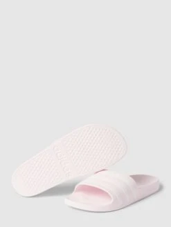 ADIDAS SPORTSWEAR Slides Mit Label-Detail Modell 'AQUA' - Flieder -Modegeschäft Für Damenschuhe 90p4agak6185cha7716lccq69ssj8cii6pb5cgab9t64gkic9d856jqj9184ajpga524al9o90p4ud2a8h3madhj6tim2d1i6krj2opk64smae9n6cr30d1pc8pm4dr269gjcd0