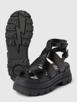 Buffalo Sandalen Mit Dornschließe Modell 'ASPHA' - Schwarz -Modegeschäft Für Damenschuhe 94slac9n9p450dae6d4kml9oah154h216pakkhamakq3cia99d6jal276sqkej229t0l0kah6gokqe2f9ko32opnchh6cohg6pijao9k6oo3ce1h6crj0dr671j38p1kc8pm4e8