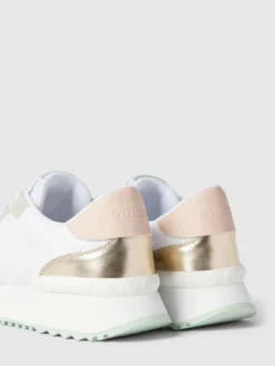 Guess Sneaker Mit Label-Print Modell 'VINNNA' - Weiß -Modegeschäft Für Damenschuhe 954jijaja5akugpiah54sh2c9h2kmhaa712j2hq3712kcla271832cqh9sol0gie8h736h22a0p4chhl8t3j2c1lcksjip32ckrj8dpkccq6ae9l6hij8cr470rm6p1kc8sm6e8