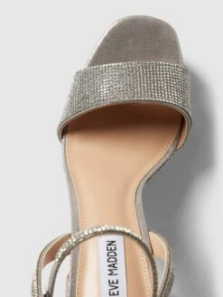 Steve Madden Sandaletten Mit Zierbesatz Modell 'LESSA' - Silber -Modegeschäft Für Damenschuhe 95634dia9cs42e2i9ssl4hi48t1k8jpg64qkejiia57j0h9oal7k6la3957kukib68o3ijab6cokil2baco3ec9l6cs6cp1hccpm2d1k6ssjee1hc4r6aoj461i66e1g70o3cdo