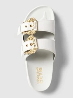 Versace Jeans Couture Sandalen Mit Plateau-Sohle Modell 'ARIZONA' - Weiß -Modegeschäft Für Damenschuhe 98skmla988rkij218t8kcc2a6564ocic8h234kiiap5kachm6sr4cgqf9d9jec266h84me2a8l1kmjhmal3m6phmc8pjcohm74oj2p1k70qj0e1icopjaeb46hj66p3460ojico