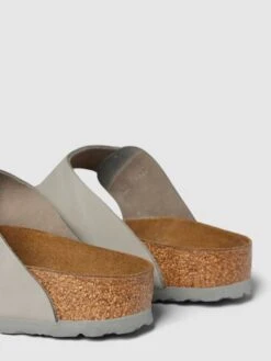 Birkenstock Sandalen Mit Dornschließen In Metallic - Hellgrau -Modegeschäft Für Damenschuhe 99448d1h8pa4qgig6p3kec2l9cr5ai1o8l65ck1k9gs4qj9k6h9l4li26t64ik1maco5aiq36184cd1i9go3ip9o68qj0o9g6gsjgdhk6opjie9k6tgm4cb46ks36opg64rm6cg