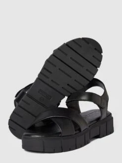 Tamaris Sandalen Mit Plateausohle - Schwarz -Modegeschäft Für Damenschuhe 99744e2ha1a4ilig6gr38dqf8984sd239h2l4k2e852kchak899k6e22ahajgg9g6p55ce2l69aj4h2dap3jgdhmcgqmad366cs62e1k6oqjge9j6hh62c1n75gjipj4cor3gd0