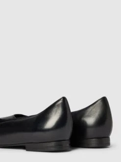 Tamaris Ballerinas Mit Spitzer Form - Schwarz -Modegeschäft Für Damenschuhe 9d64md236h954jhi99858iqla90j6hqc71234ii494skic2l98p36j2ka4r54j23ad2jakad74qj8gpj8go3id1k6opm2cb5c9i38opk68s32oj670s3ip9lc9ijce35coq32o8