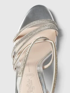 Buffalo Sandaletten Mit Zierbesatz - Silber 9 Buffalo Sandaletten Mit Zierbesatz - Silber -Modegeschäft Für Damenschuhe 9d6j2c1p8cskgii6855j2ja398sl6lah6opkse2aaco4ejqa9h1lch219kol2lil6ha4chia9d544lamago32eb169j3ed1kc8q3cp1k6phmce9n60r36db664pj6db5c8sm2dg