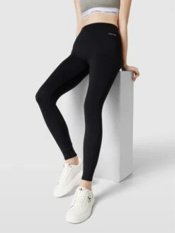 Modegeschäft Für Damenschuhe 21 Calvin Klein Jeans Sneaker Aus Leder Modell 'CHUNKY CUPSOLE LACEUP MON' - Weiß