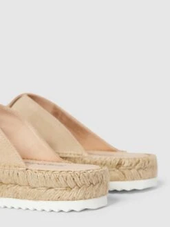 Espadrij Slides Mit Strukturierter Sohle Modell 'Croisette' - Beige -Modegeschäft Für Damenschuhe 9hb50dqh659l0i2g8h2l6lhpa994od2g8d13gjpn8opkmjpg890jaci3612j0gak8l748dqk74o3ehiaa0o30ohk6lijed9p6thjap1k69gm4oj668qm6o9p60qjec3275i6aoo