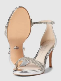 Buffalo Sandaletten Mit Zierbesatz Modell 'MONROE' - Silber -Modegeschäft Für Damenschuhe 9l346d2g84pkkiim651j4ji36opl8jpp9p84akhh9h63aghka134ok9ia954sgqg64ol2iqk6ssj2kid68o3gpj56cqj2p9k6gq68dpkclgm6o9g6dj3ecr16pgm8p1n6dijep0