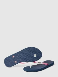 Roxy Zehentrenner Mit Label-Detail Modell 'VIVA GRADIENT' - Marineblau -Modegeschäft Für Damenschuhe 9p4k2c9k8l4l2i9j8oqjclam8ko34gaa952k2ia8ap2j4chk8p4j4i9o8l850gqe6l346dqm617kek2i993m6e9icpi68d1k6sp64chk6crjgeb174q36c1n70p3ed1m69hmaog