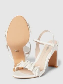 Buffalo Sandalette Mit Zierbesatz Modell 'CARLA BUTTERFLY' - Weiß -Modegeschäft Für Damenschuhe 9spk6i2ia584ok9maor56gie71942gpia50kgi2i753k8ghk6oskqhhg88ojalhla8p54jie6p5kaj1pa93j2ohg74pmcp1g65i3adpkccoj8ob675ij8chgcksj2p1lccp68oo