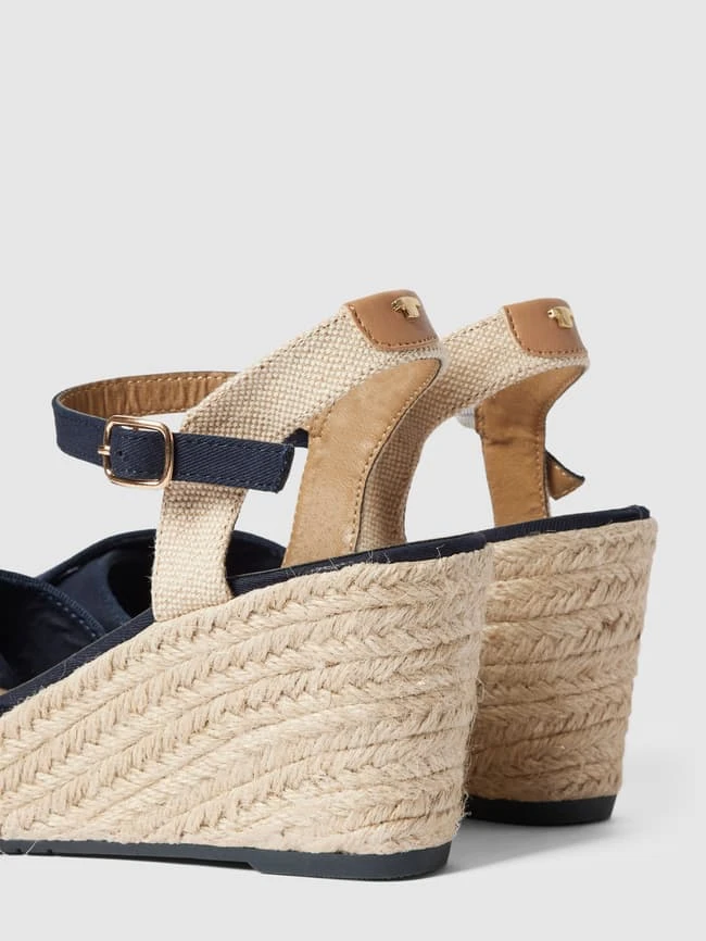 Tom Tailor Wedges Mit Label-Detail Modell 'Basic' - Marineblau 2 Tom Tailor Wedges Mit Label-Detail Modell 'Basic' - Marineblau – Bild 2