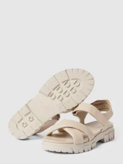 Tom Tailor Sandalen Mit Klettverschluss - Beige -Modegeschäft Für Damenschuhe 9takie1j8pb3geaca15l8d9k8l1kae9n6spkogq4ap4l2j9h75950gii9la4ej1i6db50e2888skck1m853j0chmcksjep1g64pjed1k6th68ohl6sp3ip9gc5i62cpjcgp6apg