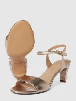 Tamaris Sandaletten Im Metallic-Look - Gold -Modegeschäft Für Damenschuhe a18kggig6l3l0kil8l6jgia769b42i2fa934il1o9p3kcl1iap24qgaj91732gaa6l252iai64sj4d238go6cchlc5gmcd1gcgpjichkchhjce9lc4pm4cpicphm4c1o74r3gc8