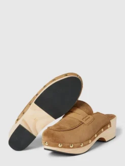 ALPE Pantolette Mit Plateausohle Modell 'Clog' - Camel -Modegeschäft Für Damenschuhe a5142j1ha1858k9o8t4koh298h9jcgaka1b4oi1i755jgkql9945aiii9p3jic9h8h6jagqm75332iamaco68db1ckqjcc9oc4qjgp1k6pgm8ob6c9j3ee9icgpj6d1nchhj8co