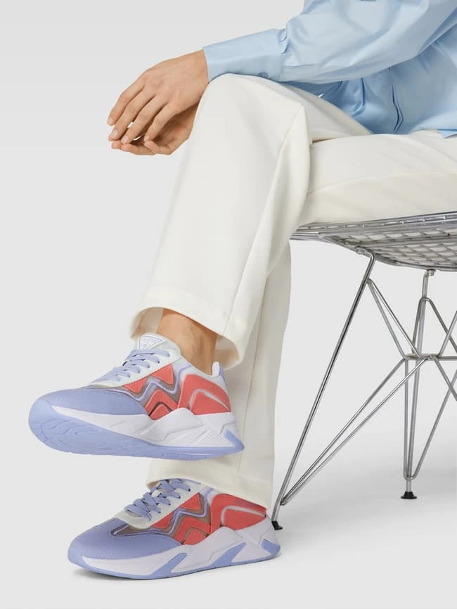 Guess Sneaker Mit Label-Details Modell 'ENIE' - Lavendel 1 Guess Sneaker Mit Label-Details Modell 'ENIE' - Lavendel