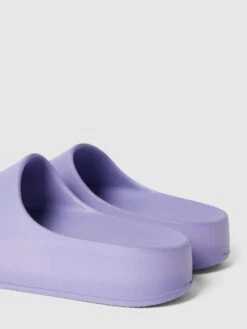Steve Madden Slides Mit Breitem Riemen Modell 'ASTRO' - Lavendel -Modegeschäft Für Damenschuhe a9542iq675b30lho95b30l2j9983ad218cq4icqe70q4ohqa8l9k6ja7a98j2la78oqkqi2cad730hqaa0o6ce1lc8sm6eb56opjgopkcoq62e1i6spj8chocop3ac1p71gj8o8
