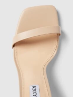 Steve Madden Sandaletten Mit Dornschließe Modell 'UPHILL' - Beige -Modegeschäft Für Damenschuhe ad234hidap744ea59la50ka38d84eja2659l2c2384rj8i28719lcc9o8cr4ahi48d53idpka914ge1p60o3gdj4chj3ge9i70o3aohk6cojgeb26cp66db675h3ge1m64r6cd8