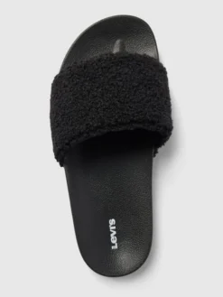 Levi’s® Acc. Slides Mit Teddyfell Modell 'SHERPA' - Schwarz -Modegeschäft Für Damenschuhe ad5k2hi3991k2h2g6d5kgkqa9p446dij8973ijpm91akkd1o6h8kkc9gahajeghl9593ckadah7j6dia6oo34eb3cgsm4ob36grmcp9k6os6ce1l6dh62db46hhmac1lcoqj2d0
