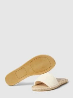 Espadrij Pantoletten Mit Breitem Riemen Modell 'Frotté' - Offwhite -Modegeschäft Für Damenschuhe ad93gi2aa55k8k29al44ki1p9cp4mhaa9d258ji39so4kiqb88p46cam8t144li46h6l0kqlakpk6ham693jipj470p66cr371h64p1kc5i68e9jcpim8e1lcks38p1ocop6cp0