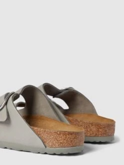 Birkenstock Sandalen Aus Leder Mit Dornschließen Modell 'Arizona Big Buckle' - Hellgrau -Modegeschäft Für Damenschuhe aha38dhgap642e1h9923ed1hap34elim65456gi28l0k6cq375al8iphal3k2dq2ah456dhgacp4mc9k84o3ichhcph34c1hclgjco9kc5gjae316cr62c9g6lhj8e9ic8o6ce0
