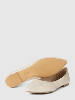 Tamaris Ballerinas In Glanz-Optik - Gold -Modegeschäft Für Damenschuhe akokocima96lacif690j2chja9258e9i8d6kaki16gs4mg9l9oo4qlak8l1jid216t1k2iqmap336ga7753jac9icoq34ob1cdgm6cpk68s6ce9jc5j62c1hc4r36oj16lh3cdg