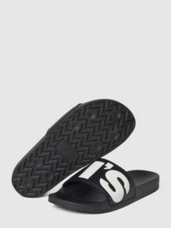 Levi’s® Acc. Slides Mit Label-Detail Modell 'JUNE' - Schwarz -Modegeschäft Für Damenschuhe al5l8hq5858l4d2a8pa4uj2d64qjak1p690kmj1o8p930e2269930d28955j8kidad6kgh2m9524gd2ma13j2o9m64s66p1h75ijco9kcgq34ohn70r6acpnc4qj6d1h71hj4o8