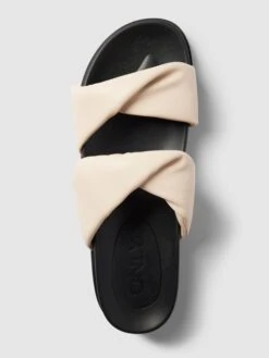 Only Pantoletten In Two-Tone-Machart - Beige -Modegeschäft Für Damenschuhe ap5lacpo6d23ahqa8h5l8ji6ako30j298d8jcja39d8lclhlad3kggqhad24chi2a11j0ciiap456gqj88o3acpi6li30c1i61hmce9k6lhj6o9kcko30c9m65gjaoj16spm6c8