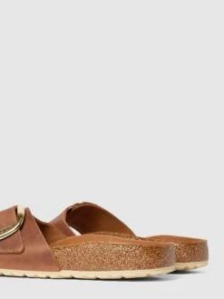 Birkenstock Slides Aus Leder Mit Dornschließe Modell 'MADRID' - Cognac -Modegeschäft Für Damenschuhe ap7j4ia48l73ei9i911laia88cqkcea59op4ad219cr54h2h9133gdih6h7jiihnal6l6iqf6h4kmha2ago62d36ckp62d1i6orj8dhk75j3co9g6spjidhi6pj34dr26cp32e0